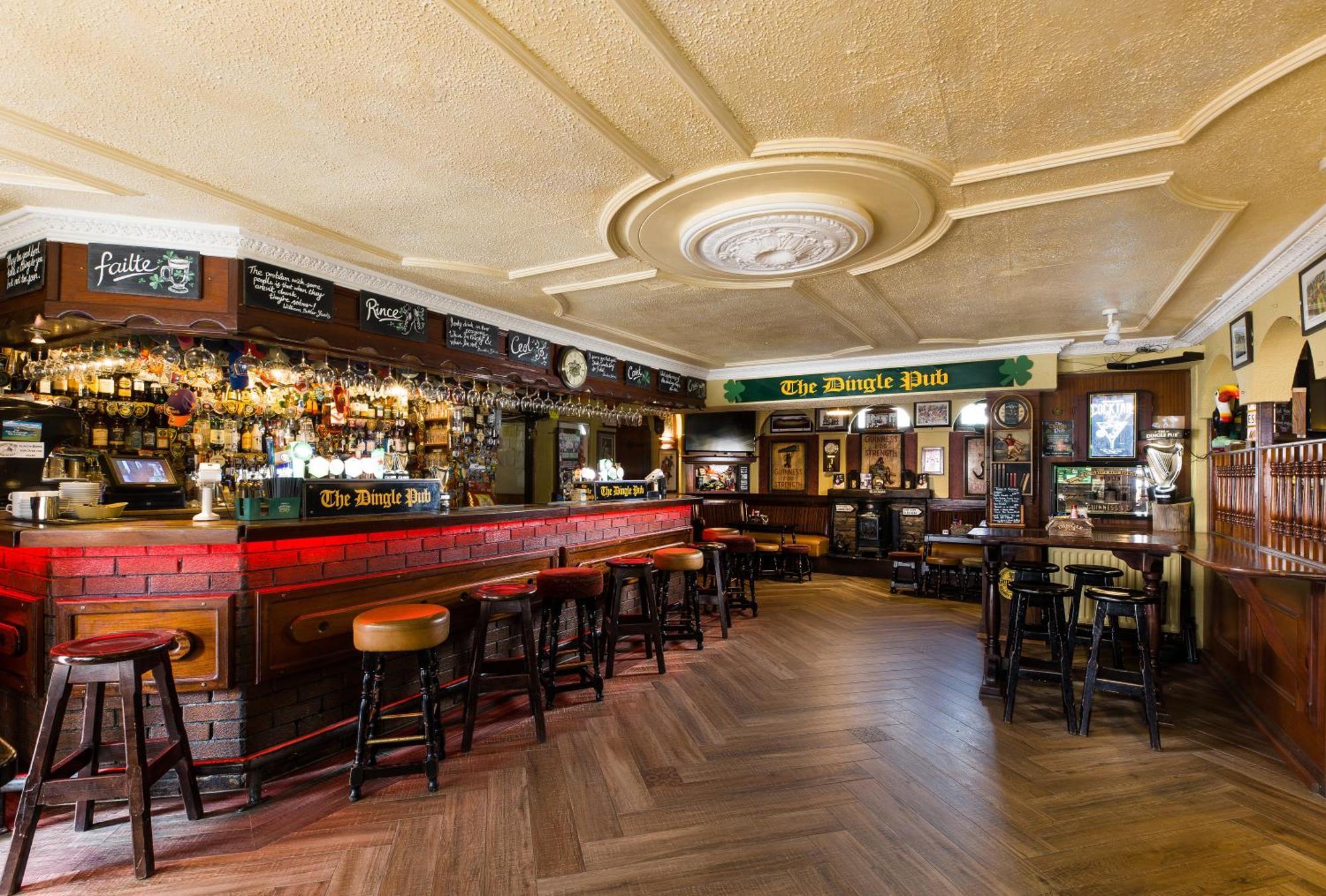 The Dingle Pub Rooms Exteriör bild