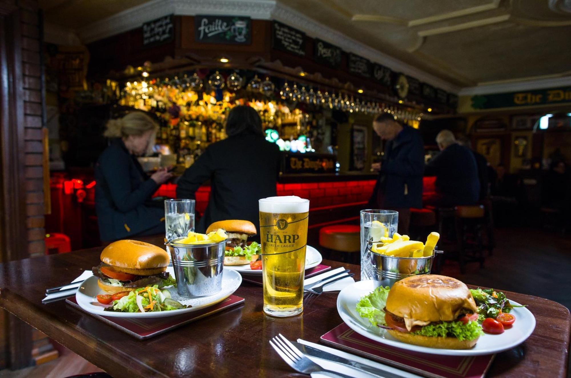 The Dingle Pub Rooms Exteriör bild
